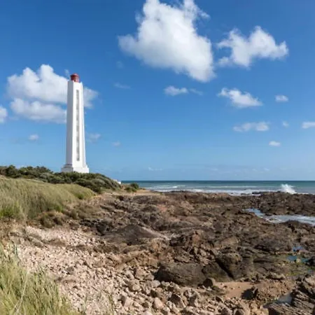 Appartement Les Sables-d'olonne, 2 Pièces, 4 Personnes - Fr-1-325-69