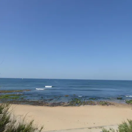 Appartement Les Sables-d'olonne, 2 Pièces, 4 Personnes - Fr-1-325-69 *